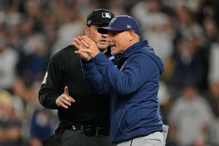 Lentz and Morales to make World Series umpiring debuts